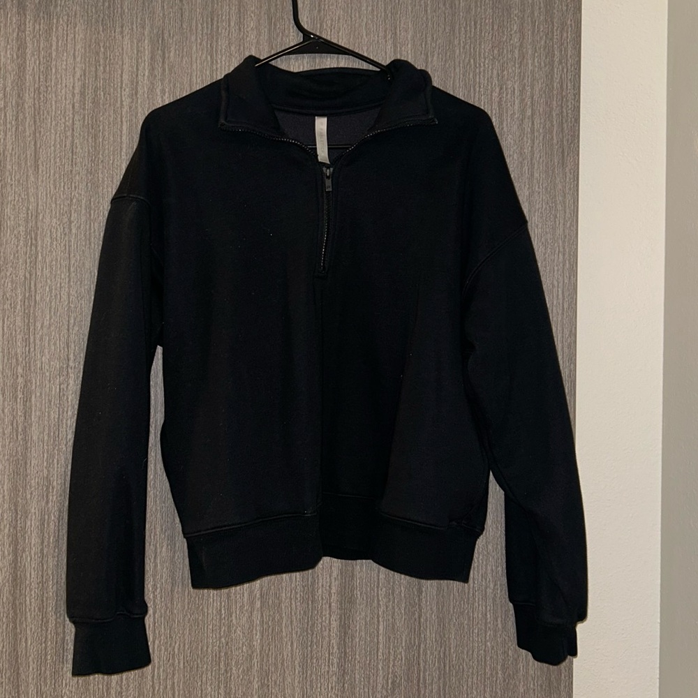 Fabletics - Black Sweater With Zipper - L